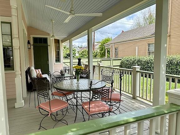 2nd image of 221 Pelican Ave