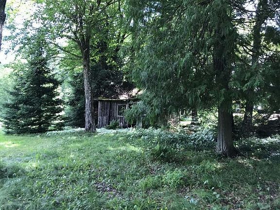 5th image of 4963 Lake Lucerne Dr