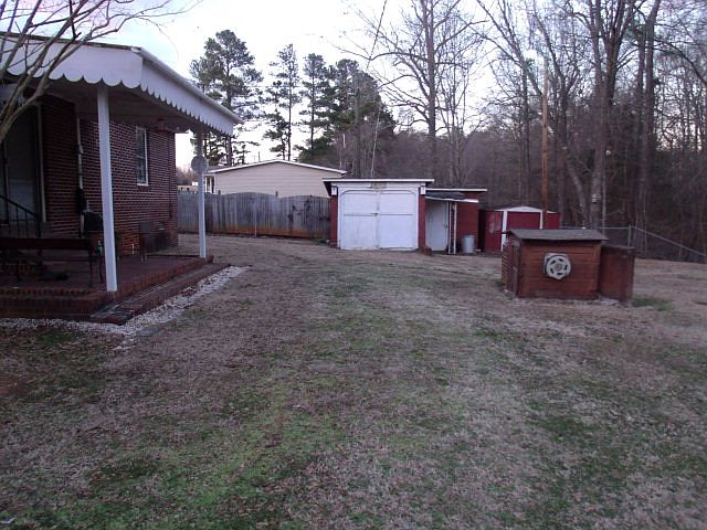 2nd image of 6202 Highway 25 N