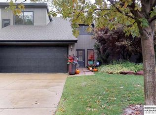 1 Ginger Woods, Omaha, NE 68130