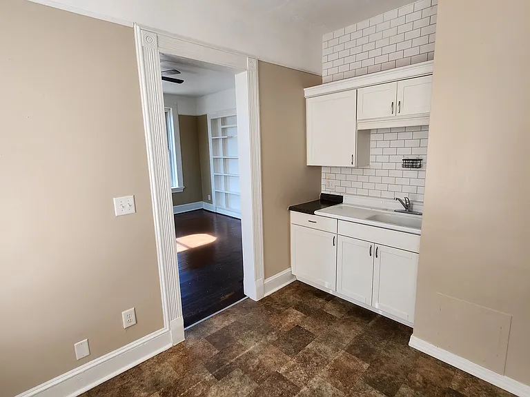 36 Pine St #3F — Photo 7