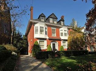 1086 Shady Ave, Pittsburgh, PA 15232