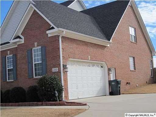 2nd image of 210 Twin Lakes Dr