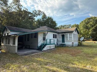 101 Cottage Hill Dr, Brewton, AL 36426