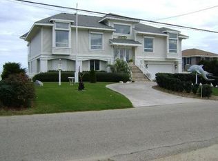 2328 Sandfiddler Rd, Virginia Beach, VA 23456