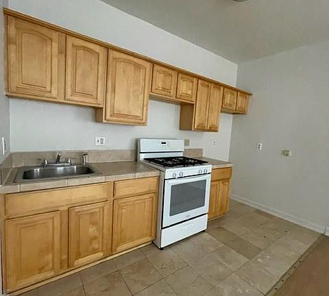2nd image of 1078 E Ocean Blvd APT 12