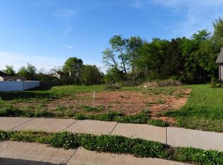 365 Olympia Ct, Bowling Green, KY 42103