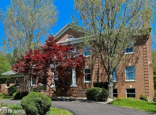 10828 Barn Wood Ln, Potomac, MD