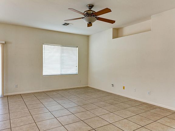 3rd image of 7802 W Southgate Ave