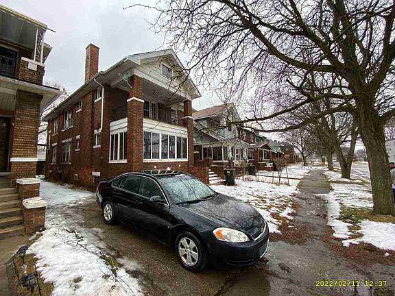 5022 S Clarendon