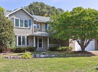 7144 Orchid Ln N, Maple Grove, MN 55311