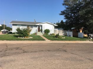 813 N Ash St, Yuma, CO 80759