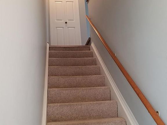 3rd image of 24656 N Meadow Dr