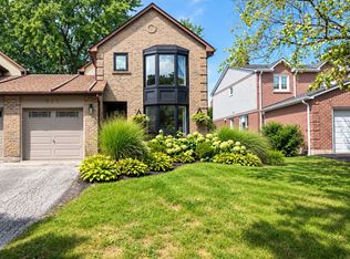 823 Laurier Ave, Milton, ON L9T 4H4