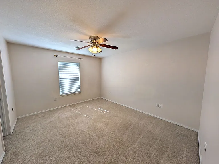 6947 E 46th Pl — Photo 12