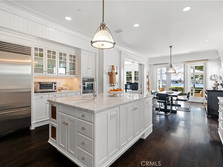 2411 Bayshore Dr — Photo 8