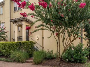 21 Kiskadee Ln, Houston, TX 77058