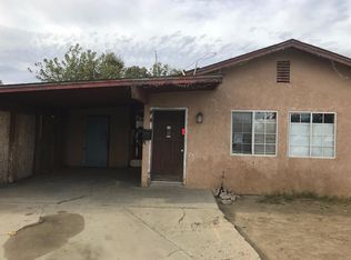 902 Rio Frio St, Mendota, CA 93640