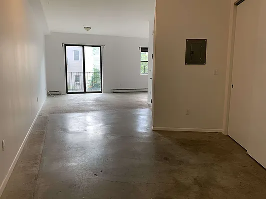 Rented by Flatiron Real Estate Advisors LLC | media 2