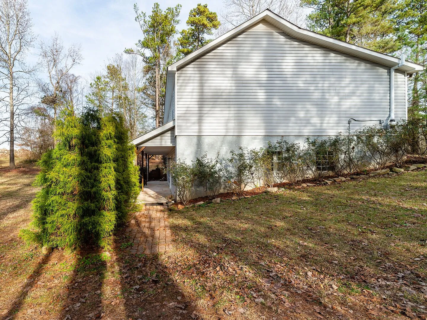 3 Bedroom 2 Bath in Villa Rica — Photo 2