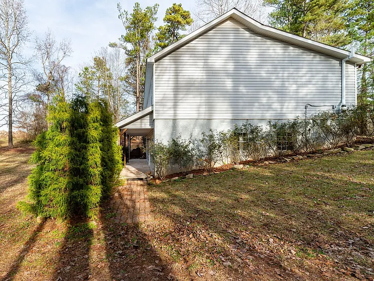1074 Little Vine Church Rd #1 — Photo 2