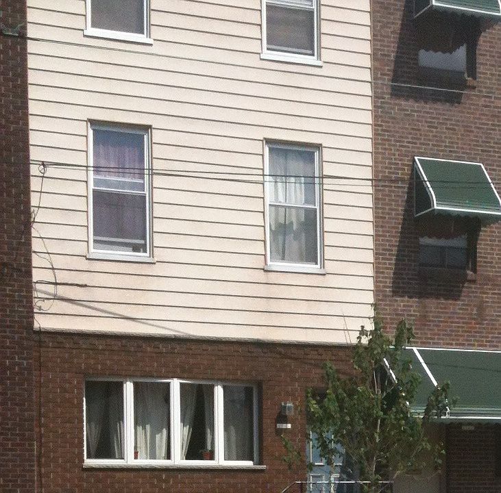1527 S. 11th Exterior Front