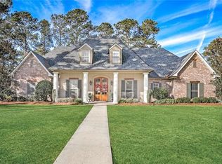 400 Red Plum Ct, Madisonville, LA 70447