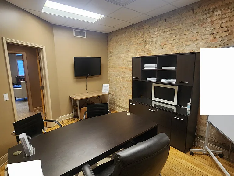 9 E Main St #1 — Photo 12