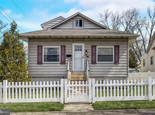 103 S Poplar Ave, Maple Shade, NJ 08052