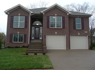 6824 Seaton Woods Dr, Louisville, KY 40291