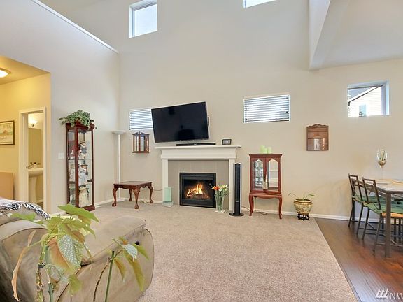 2nd image of 9616 134th St E