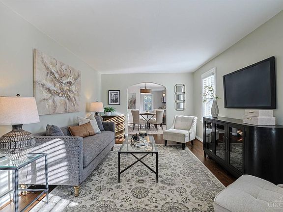 5th image of 6918 Murray Ave