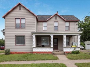 1418 E Madison St #1-2, Eau Claire, WI 54703