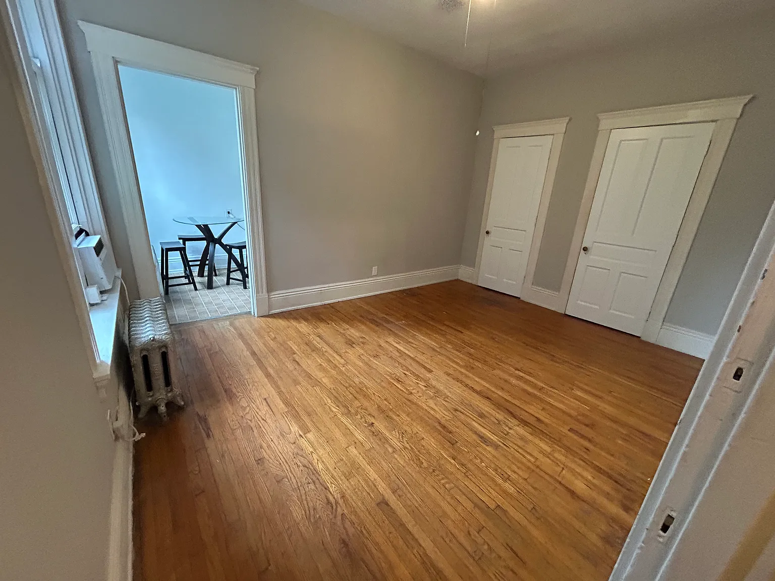 Studio, 294 sqft, $900 — Photo 2