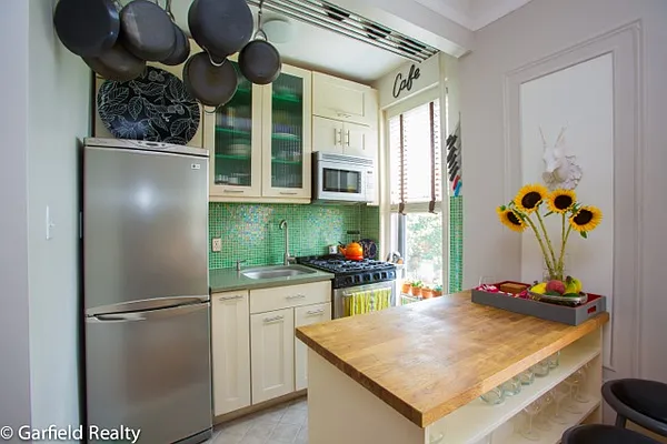 Rented by Garfield Realty  | media 27