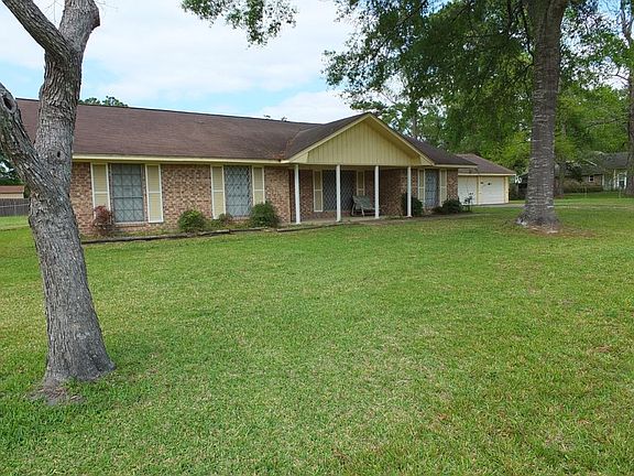 2nd image of 19755 Laurette Dr
