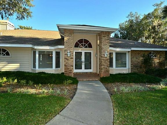 3rd image of 7503 Weeping Willow Dr