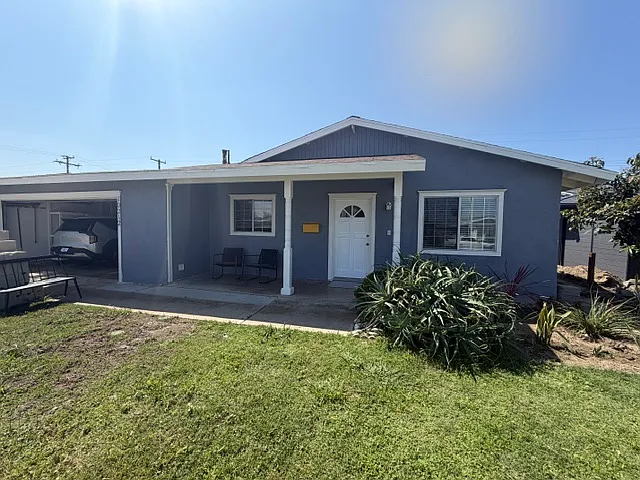 10212 Kamuela Dr — Photo 1