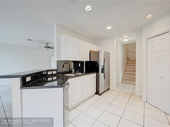 4th image of 12101 NW 46th St