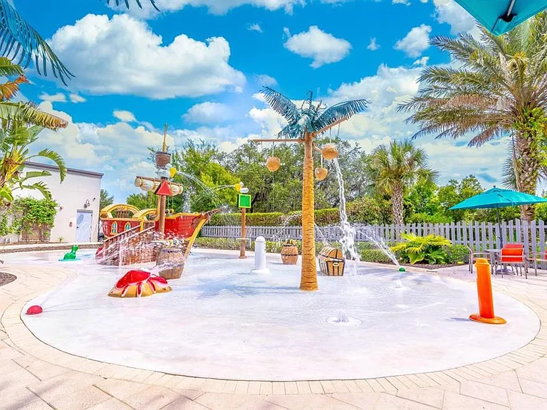 868 Longboat Dr — Photo 28