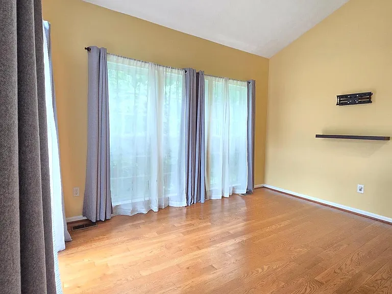 160 Leeds Creek Cir — Photo 9