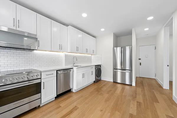 Rented by Corcoran | media 13