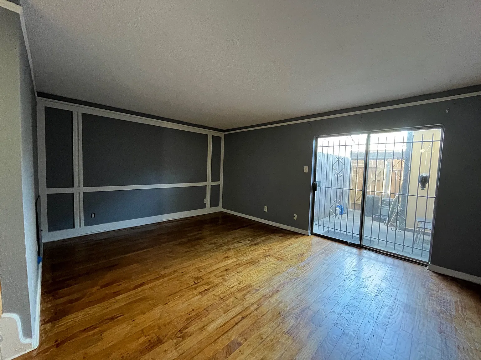 2 bed, 2.5 bath, 1192 sqft, $1,650 — Photo 2