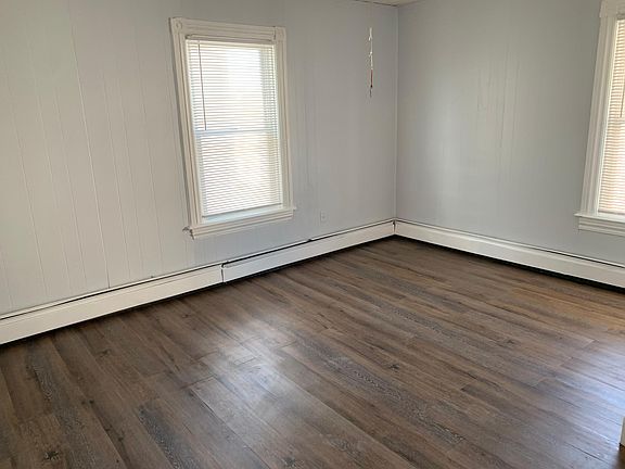 4th image of 140 Lincoln Ave Floor 2