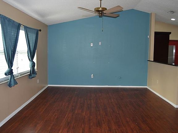 3rd image of 5377 Falling Water Dr