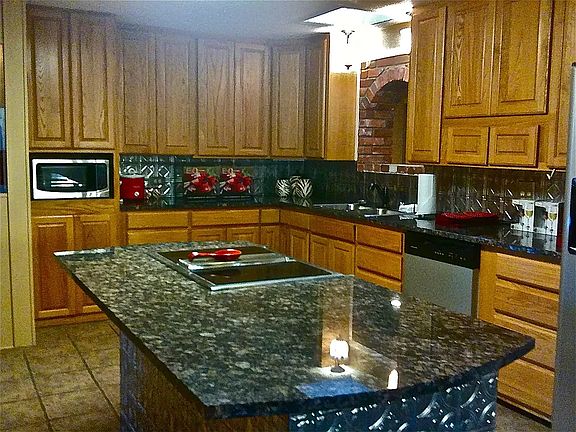 4th image of 1438 Acacia Dr #2