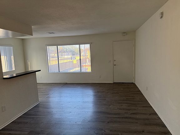 5th image of 1633 W Ball Rd APT 7