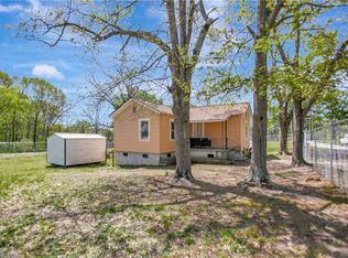 122 Butler St, Iva, SC 29655