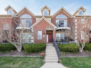 120 W Oakbrook Dr, Ann Arbor, MI 48103