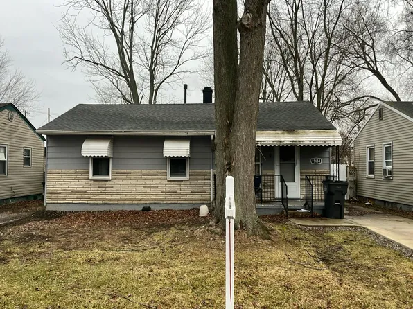 15684 McGuire St, Taylor, MI 48180